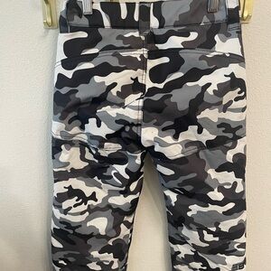 Arctix Black and Gray Snow pants size kids small